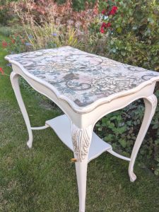 vintage French chateau style table